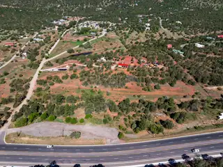 2-B Snowline Road 