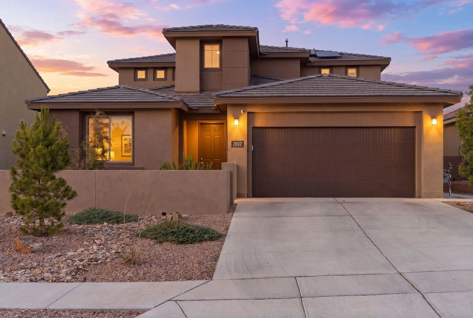 2802 Kings Canyon Loop NE
