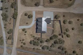 7 Arabian Court 