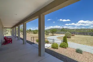 7 Arabian Court 