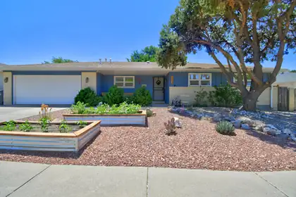 7512 Bellrose Avenue NE, Albuquerque 