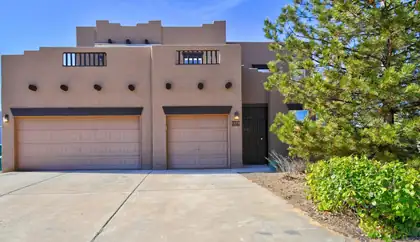 5425 Roosevelt Loop NE, Rio Rancho 