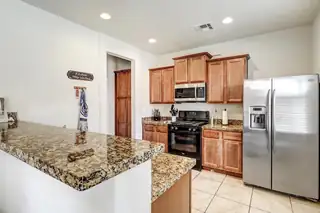 1701 Chisholm Trail NE 