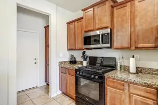 1701 Chisholm Trail NE 