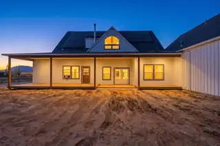 420 Bassett Boulevard 