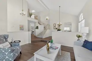1327 Canyon Rim Drive NE 