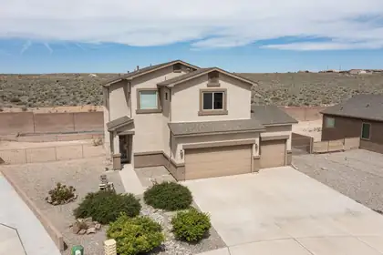 221 Landing Trail NE, Rio Rancho