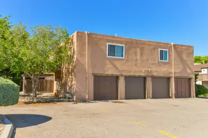 8436 Chambers Court NE # 18C, Albuquerque