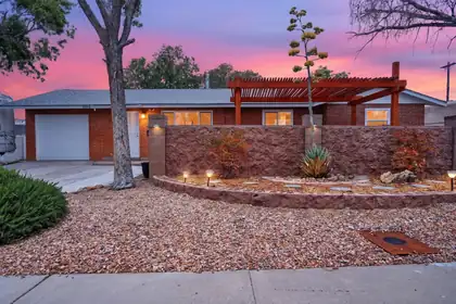 2305 Stevens Drive NE, Albuquerque