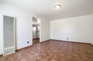 7703 Guadalupe Trail NW 