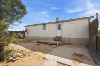 8 Lavanda Lane 