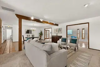 10409 Theresa Place NE 
