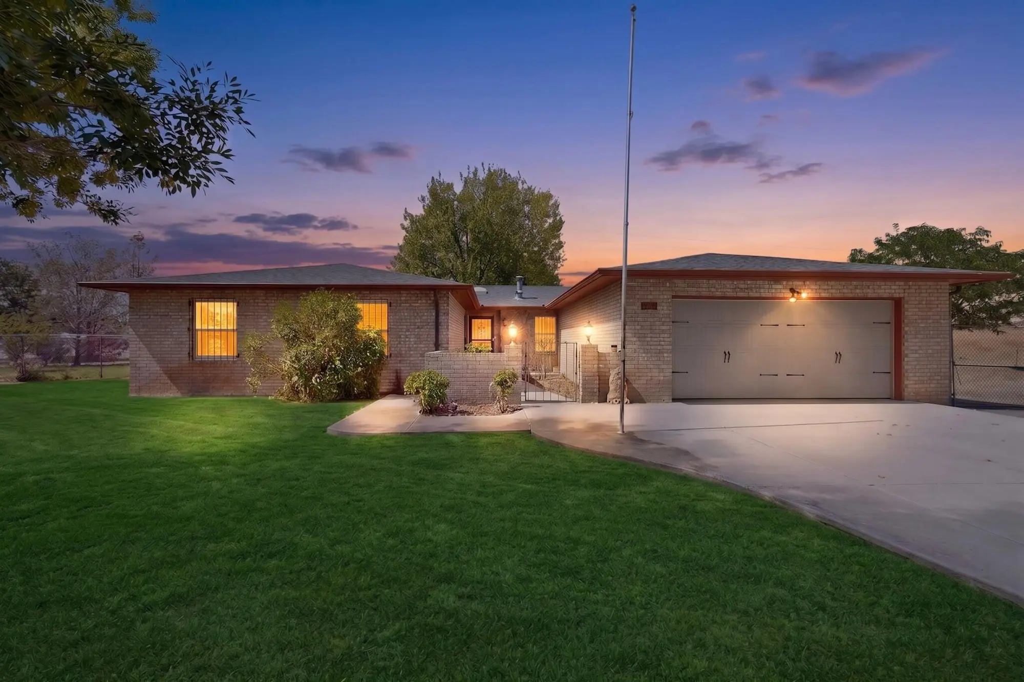 3601 Sunstar Lp Loop SW