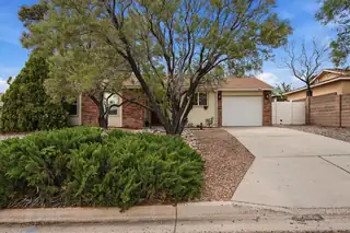 1961 Roanoke Drive NE 