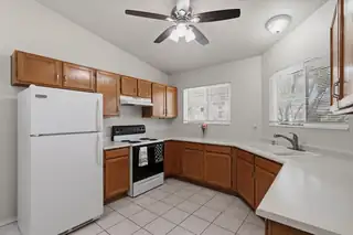 1961 Roanoke Drive NE 