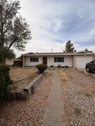 14217 Sedrev Road NE, Albuquerque