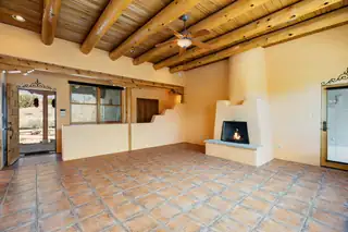 41 Santa Ana Loop 