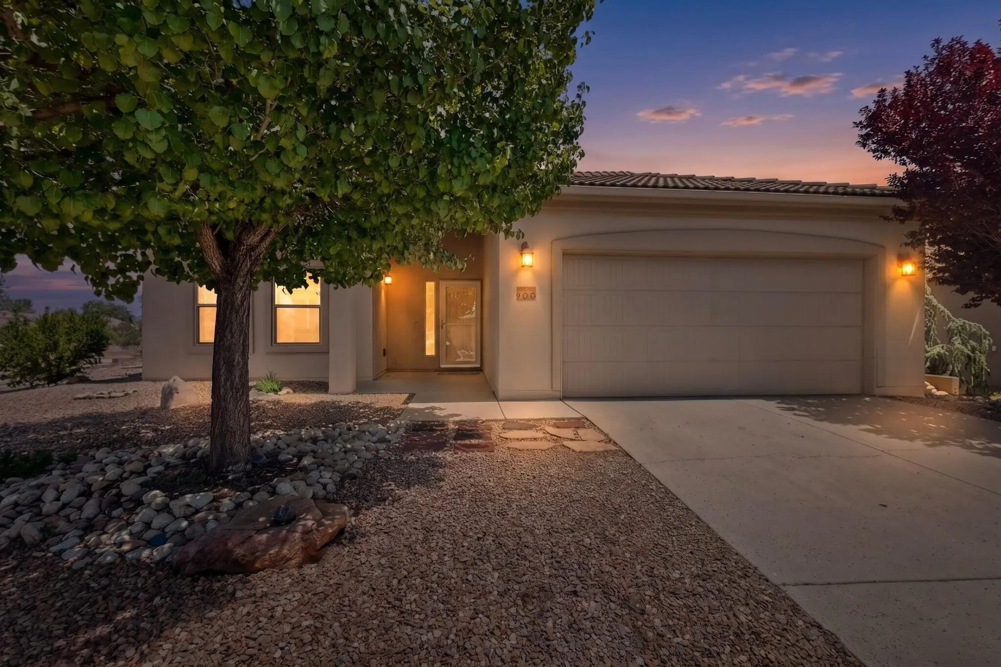 900 Golden Yarrow Trail