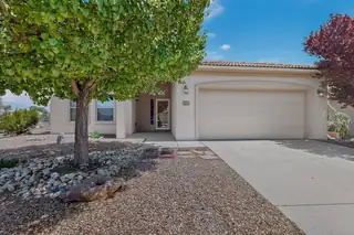 900 Golden Yarrow Trail 