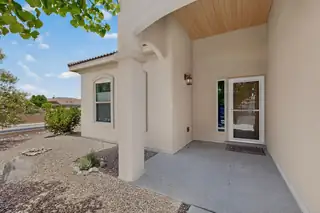 900 Golden Yarrow Trail 