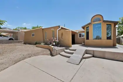 11708 Fox Point Avenue NE, Albuquerque