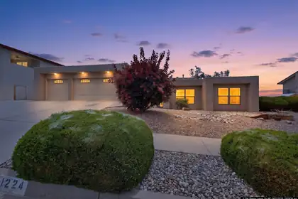 1224 Sierra Larga Drive NE, Albuquerque