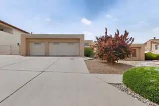 1224 Sierra Larga Drive NE 