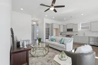 1670 Tesoro Loop NW 