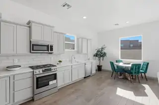 1670 Tesoro Loop NW 