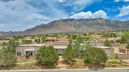 13401 Pino Canyon Place NE, Albuquerque