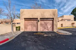 10277 Las Casitas Court NE 