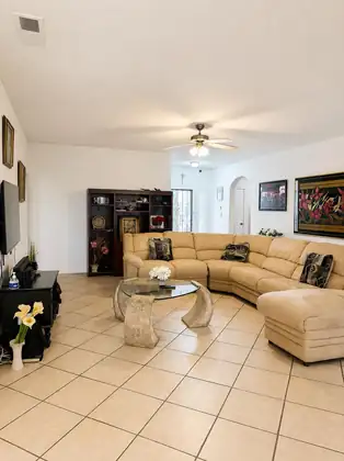 9904 Rio Corto Avenue SW, Albuquerque