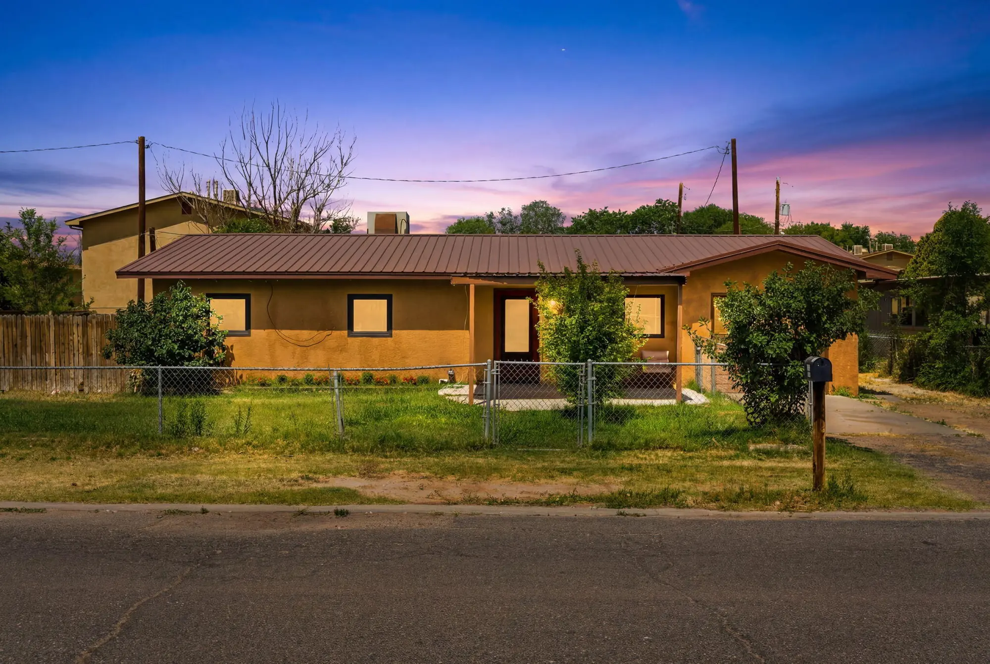 667 Monte Vista Road NE