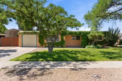 1320 Delamar Avenue NW, Albuquerque