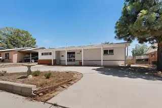 9508 Cordova Avenue NE 