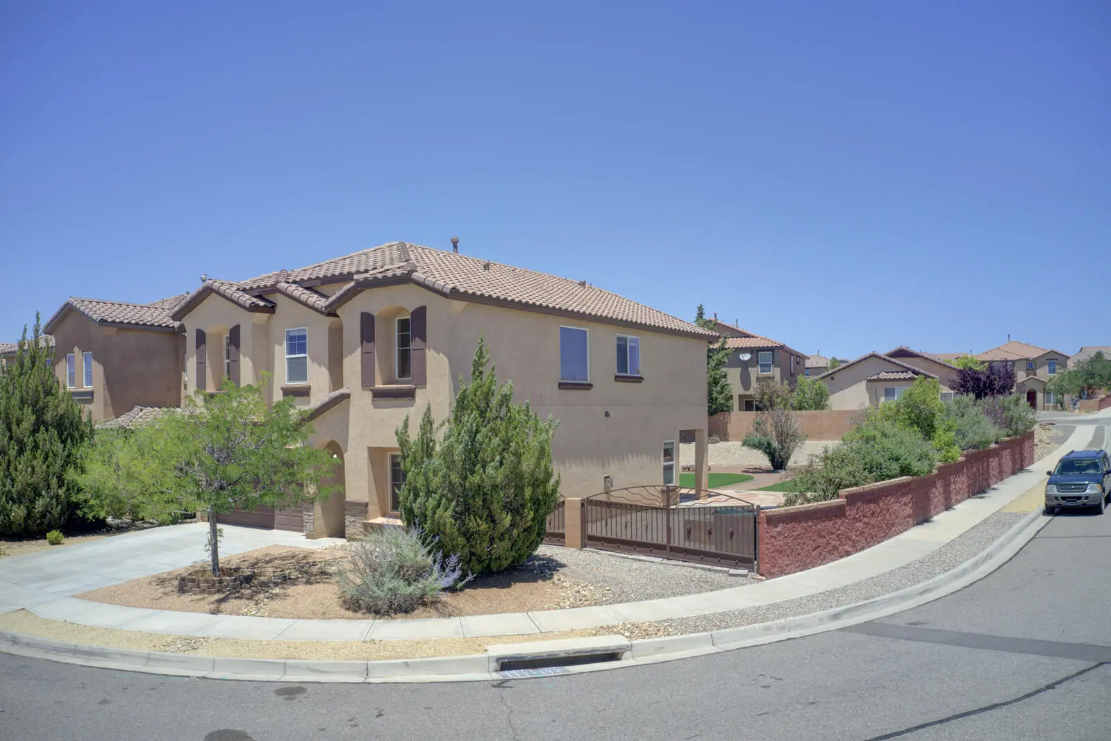 416 Loma Linda Loop NE