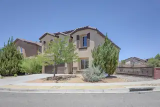 416 Loma Linda Loop NE 