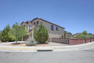416 Loma Linda Loop NE 