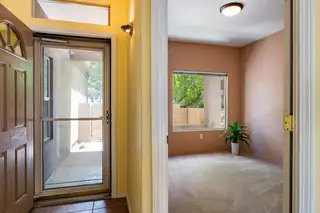 3919 Fox Sparrow Trail NW 
