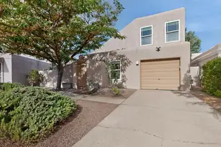 4909 Oso Grande Court NE 