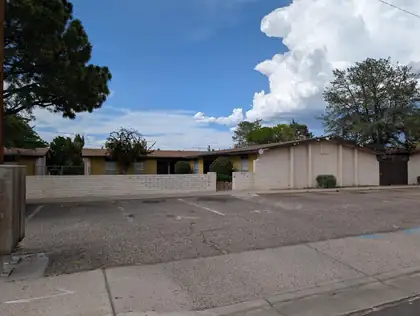 8009 Marquette Avenue NE, Albuquerque
