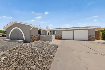 200 Santa Elena Road SE, Rio Rancho
