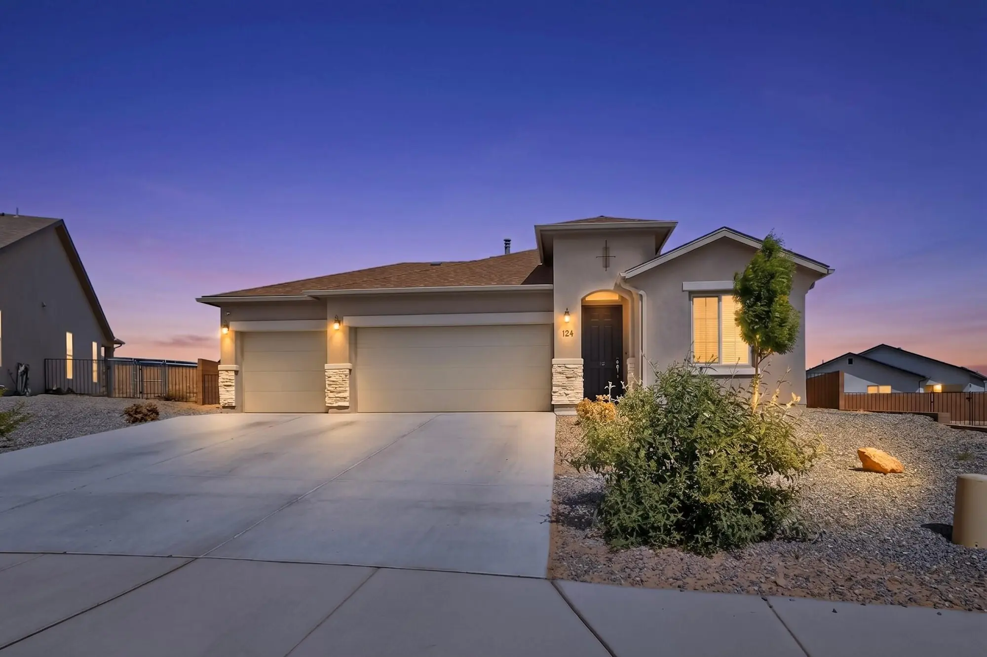 424 Liam Court SW
