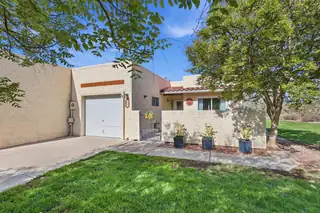 616 Eastlake Drive SE 