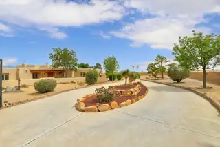 55 El Dorado Road 