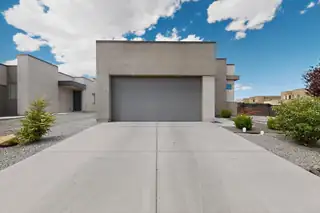 4356 Lauren Loop NE 