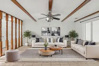 808 Villa Verde Drive SE 
