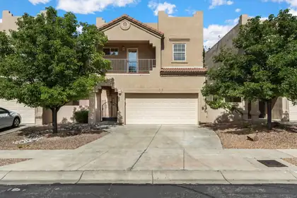 7105 Alexandria Drive NE, Albuquerque