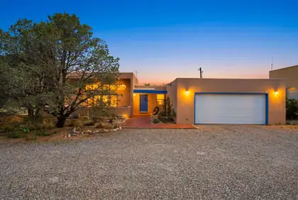 726 1 Tramway Vista Court NE, Albuquerque