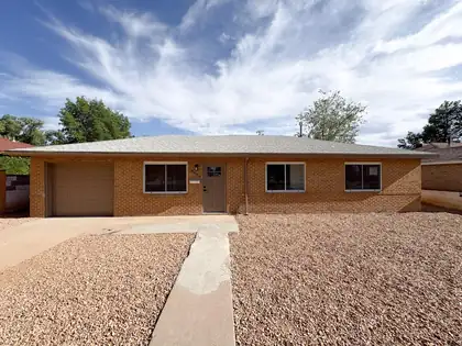 5606 Hannett Avenue NE, Albuquerque